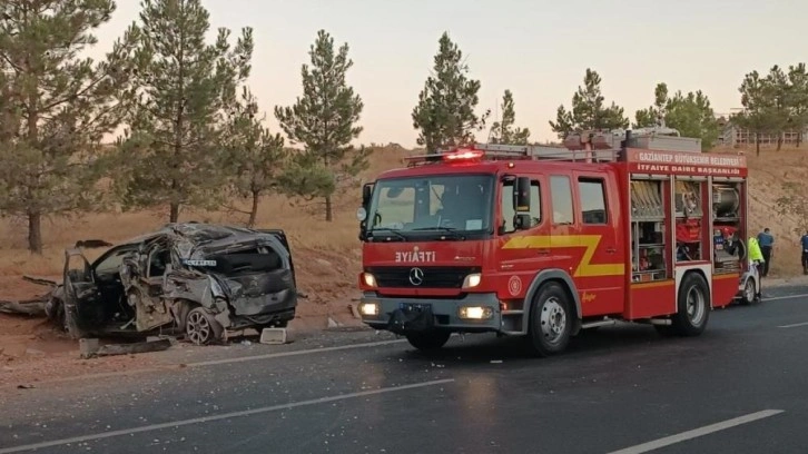 Harfiyat kamyonu aracı biçti! Ölü ve yaralılar var