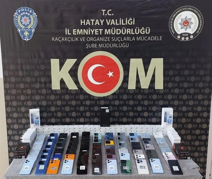 Hatay’da kaçak telefon operasyonu
