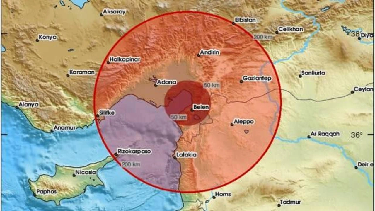 Hatay'da korkutan deprem