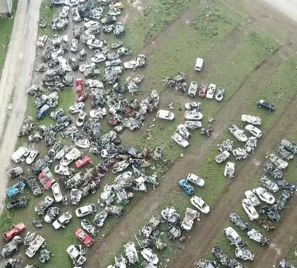 Hatay'da yediemin otoparkı, araç mezarlığına döndü