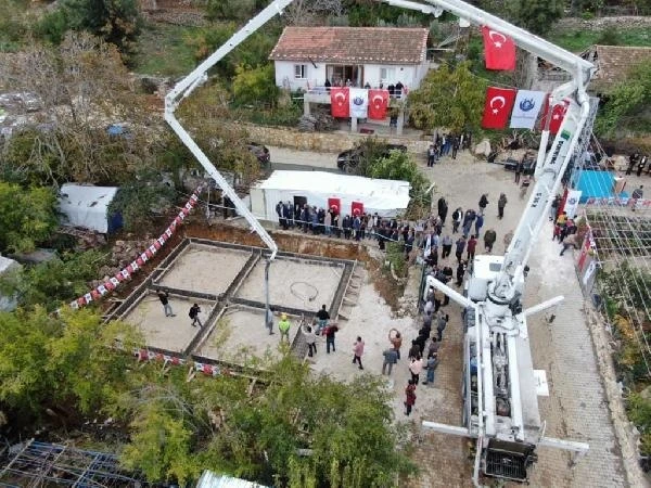 Hatay'da yerinde dönüşümün ilk temeli atıldı