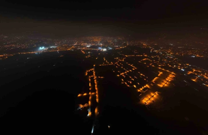 Hatay’ın deprem nedeniyle karanlığa gömülen bölgeleri dronla görüntülendi
