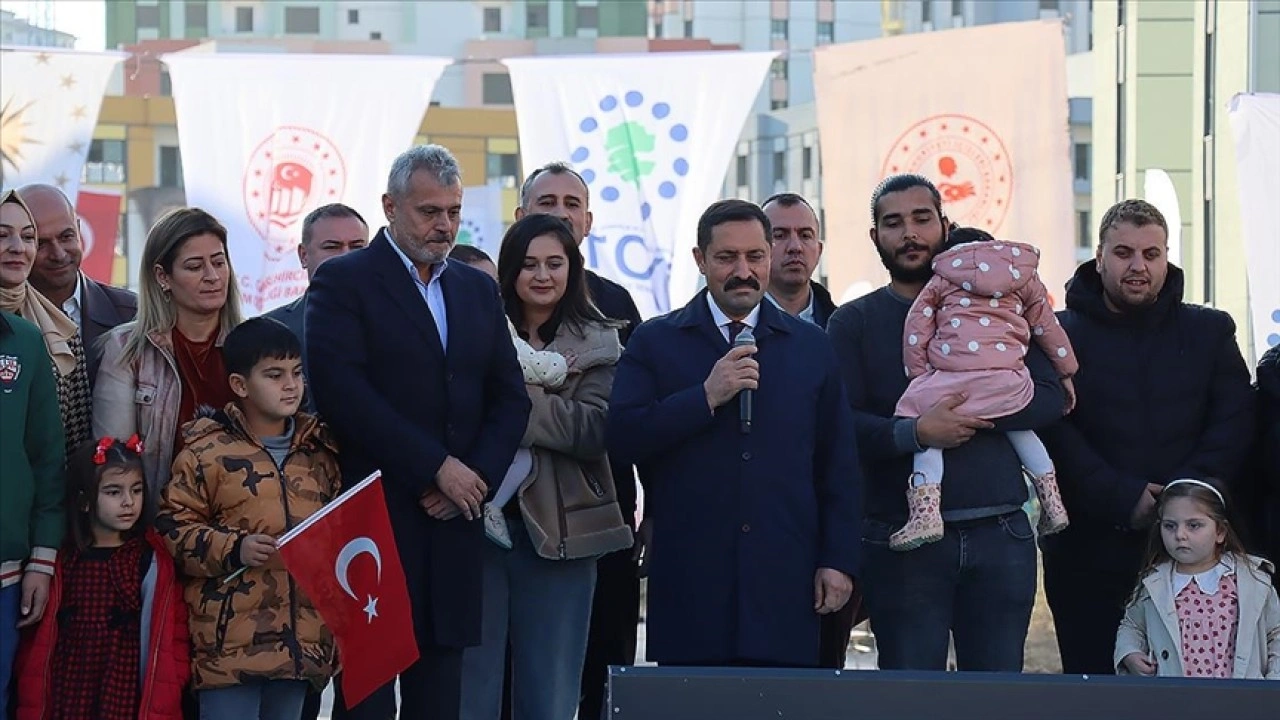 Hatay Valisi Mustafa Masatlı, kentteki deprem konutu çalışmalarını değerlendirdi