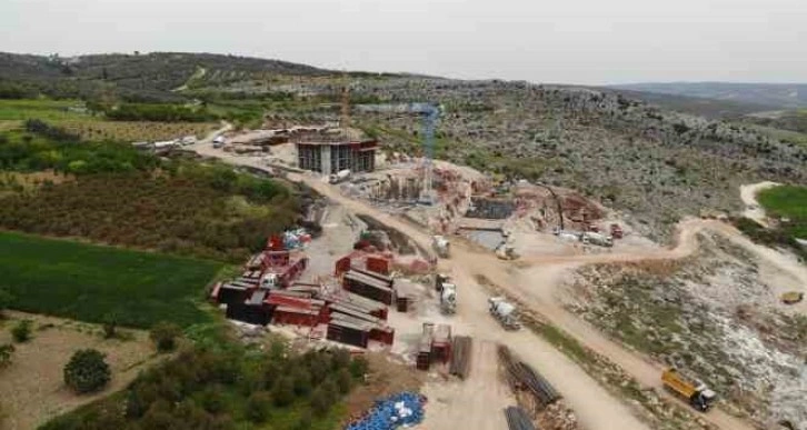 Hatay’da deprem konutları yükseliyor