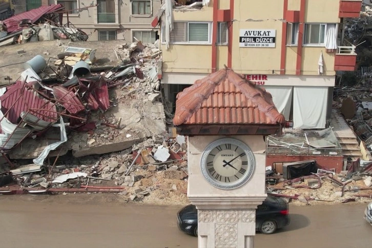 Hatay’da zamanı durduran deprem