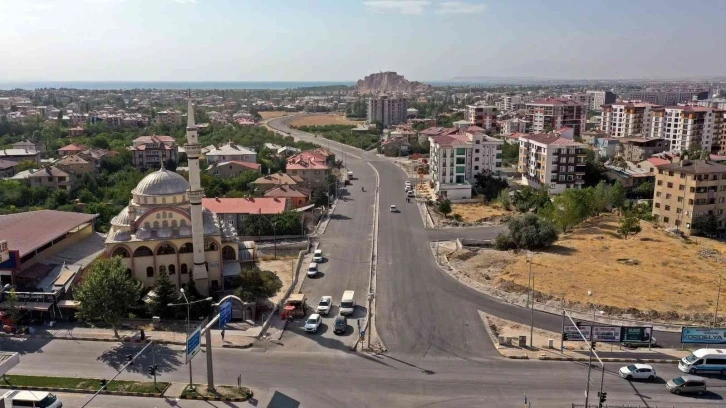 Hatuniye Mahallesi yolundaki çalışmalar sürüyor
