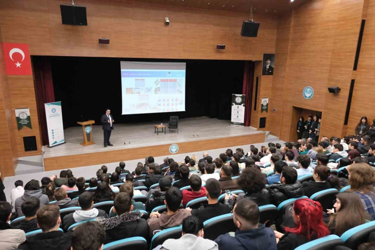 Havacılık sektöründe AR-GE ve Üniversite-Sanayi işbirliği konferansı
