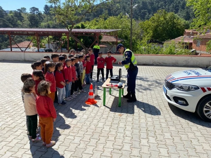 Havran’da Karayolu Trafik Haftası etkinlikleri yapıldı
