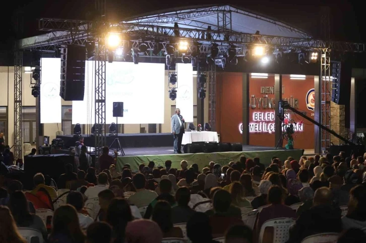 Hayati İnanç ilk kez katıldığı festivalde hemşerileriyle buluştu
