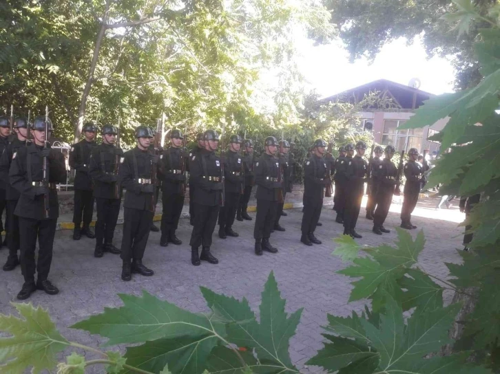 Hayatını kaybeden Kıbrıs gazisi Elazığ’da son yolculuğuna uğurlandı
