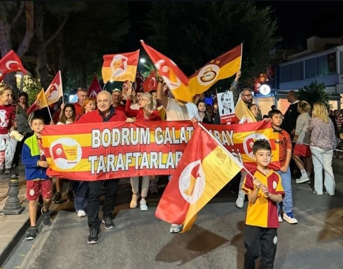 Hayranı olduğu Galatasaray’ın ilk kez maçını izlemeye giderken kazada ölen 9 yaşındaki Yiğit’in organları bağışlandı
