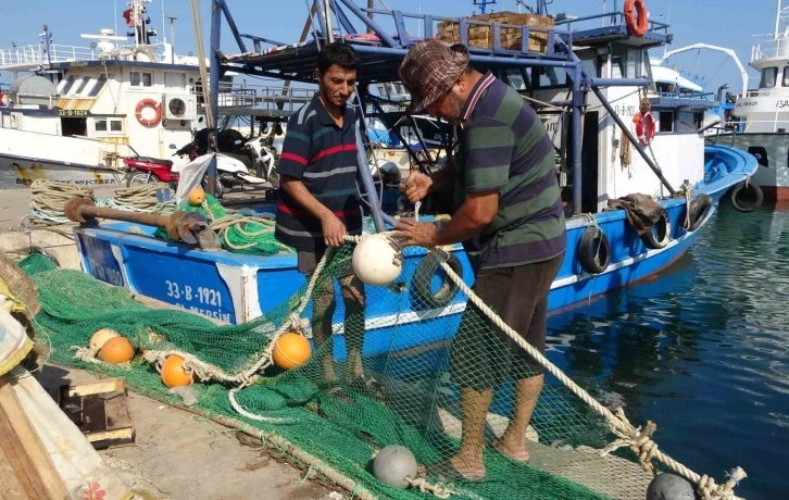 Hazırlıklar tamam: Akdenizli balıkçılar ’Vira Bismillah’ diyecek
