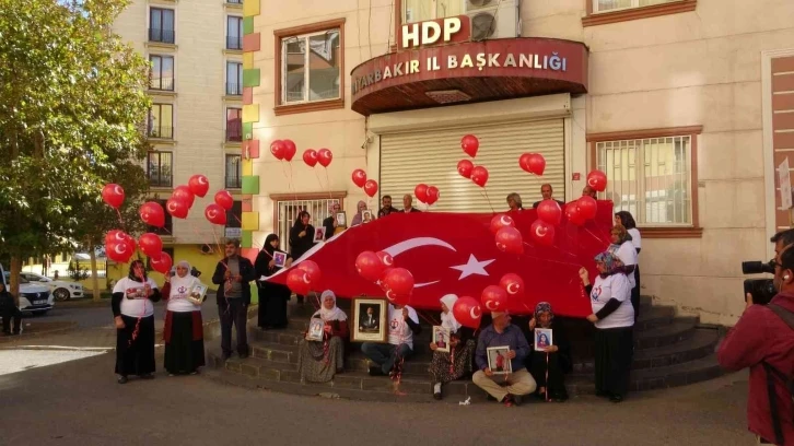 HDP önünde evlat nöbeti tutan aile sayısı 319’a yükseldi
