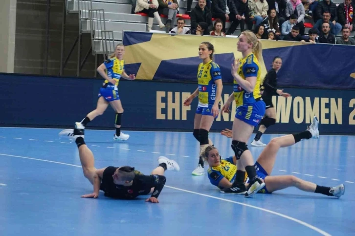 Hentbol EHF Kadınlar Şampiyonlar Ligi: Kastamonu Belediyespor: 28 - Storhamar Handball Elite: 33
