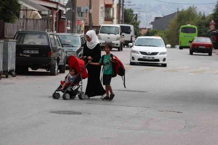 Her hafta kazaların olduğu cadde vatandaşları bıktırdı
