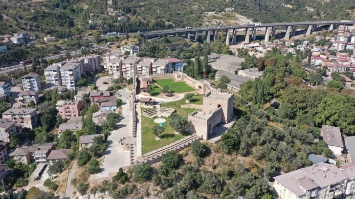 Hereke Kalesi açılışında Mustafa Ceceli sahne alacak
