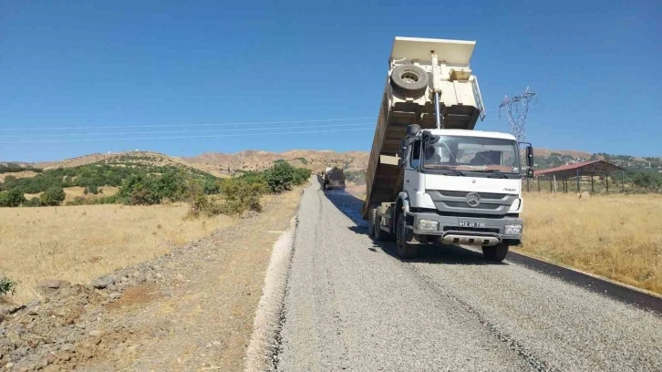 Heyelan nedeniyle kapalı olan yolda çalışma tamamlandı
