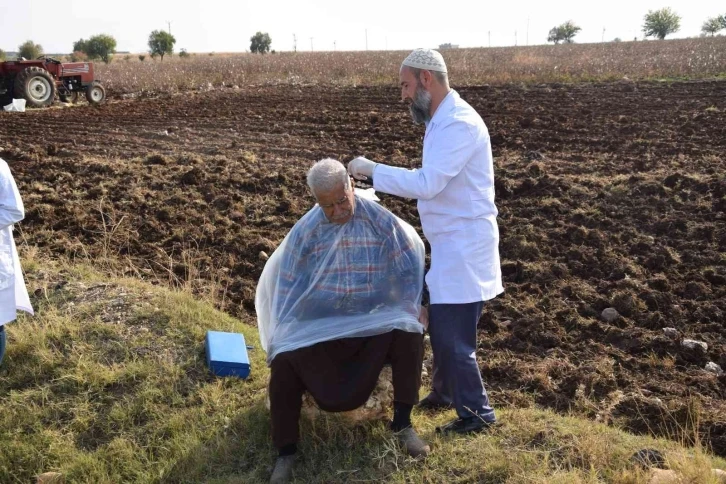 Hilvan’da kurulan ekip 2 yıldır yaşlı ve engellilerin bakımını yapıyor
