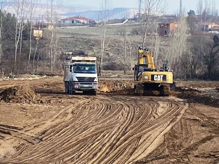 Hisarcık-Gediz karayolunda hummalı çalışma
