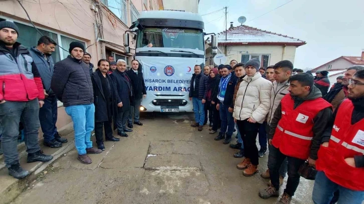 Hisarcık’tan iki yardım tırı deprem bölgesine yola çıktı
