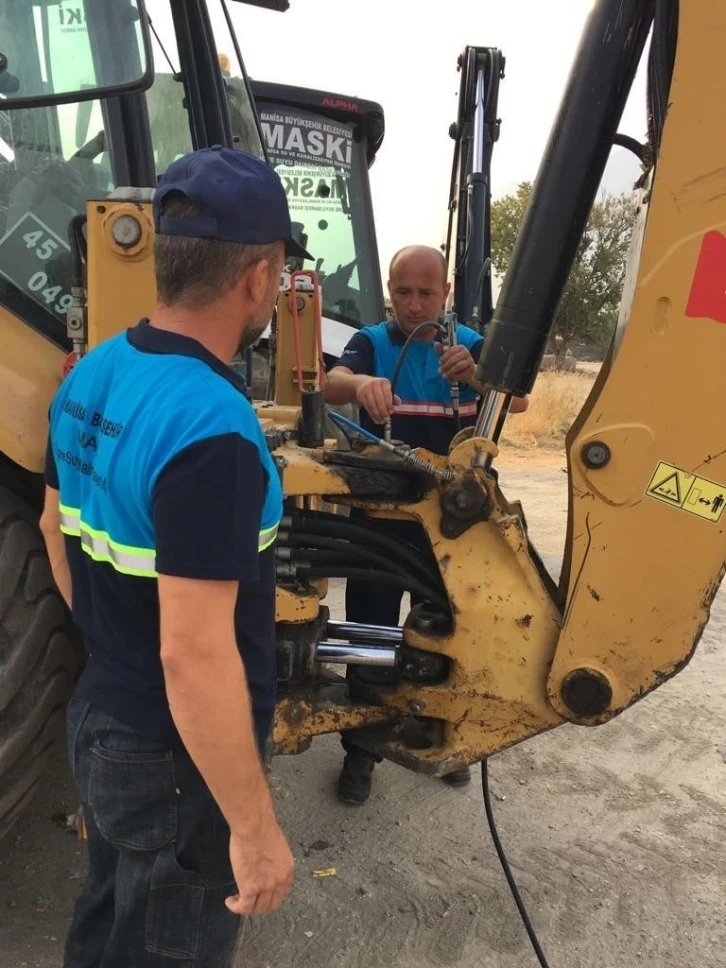 Hizmetlerin aksamaması için mobil bakım araçları sahada
