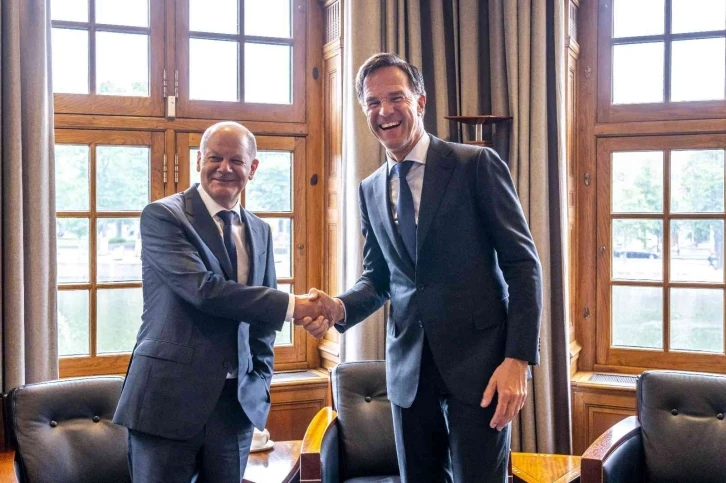 Hollanda Başbakanı Rutte: "Türkiye, İsveç ve Finlandiya arasındaki görüşmeler neticesinde olumlu bir yol bulunacağını umuyorum”
