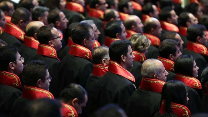 HSK'dan çok sayıda hakim ve cumhuriyet savcısı hakkında flaş karar!