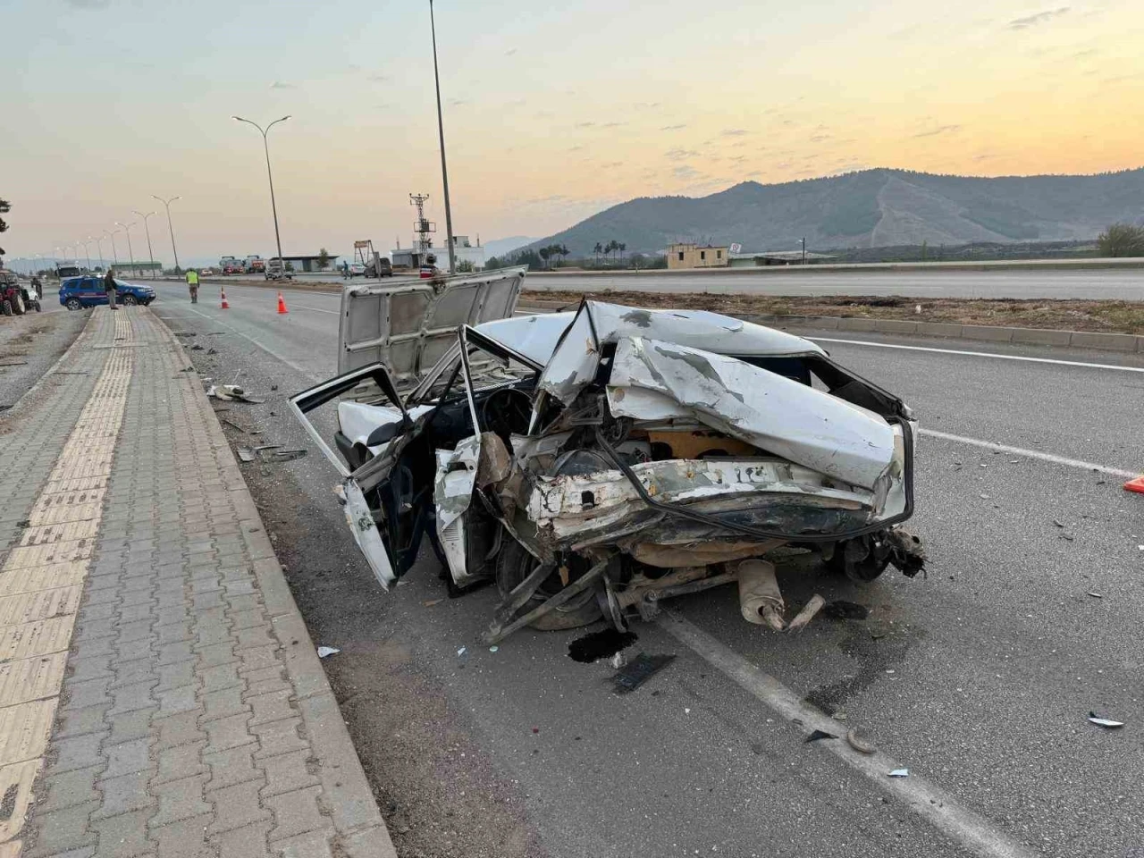 Hurdaya dönen Fiat Tofaş 16 yaşındaki çocuğa mezar oldu
