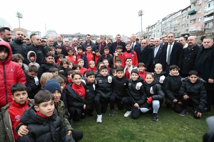 İBB Başkan Adayı Kurum’dan Karagümrükspor’a müjde: &quot;Yeni tesisimizi el ele verip İstanbul’umuza kazandıracağız”
