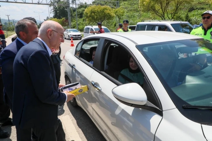 İçişleri Bakan Yardımcısı Erdil: “Bayramda bin 100’den fazla uygulama noktasında 211 bin personel alanda olacak”
