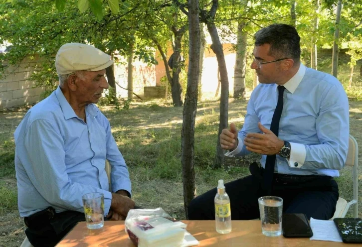 İçişleri Bakanı Soylu şehit Taşkın’ın ailesi ile telefonda görüştü
