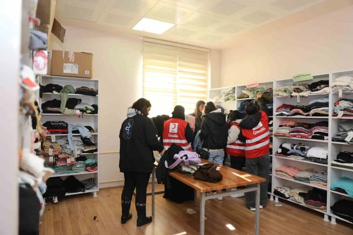 Iğdır Üniversitesinde ‘Kızılay Butik Evi’ açıldı
