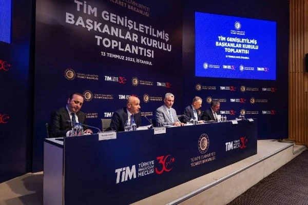 İhracatçılar taleplerini Bakan Bolat'a aktardı