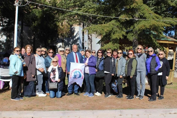 ‘İlçelerimizi gezip, görüp, tanıyalım’ gezisi
