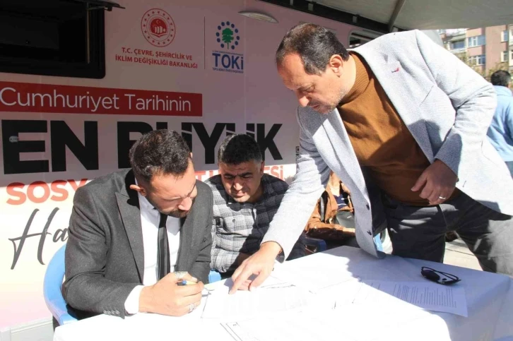 İlk Evim, İlk İş Yerim projesinin tanıtım aracı Elazığ’da
