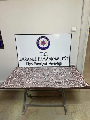 İmranlı’da 2 Bin 147 Kapsül Uyuşturucu Hap Ele Geçirildi, 1 Kişi Tutuklandı