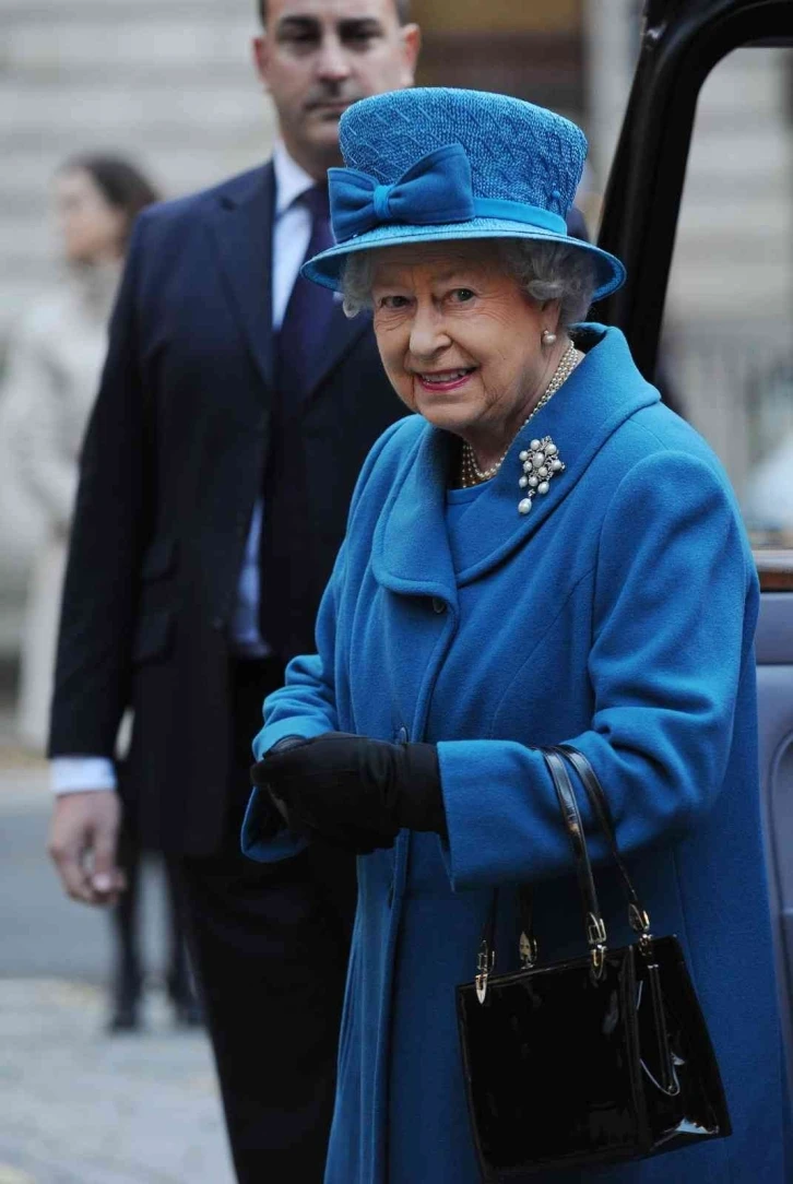 İngiltere Kraliçesi II. Elizabeth’in ölüm nedeni “yaşlılık”
