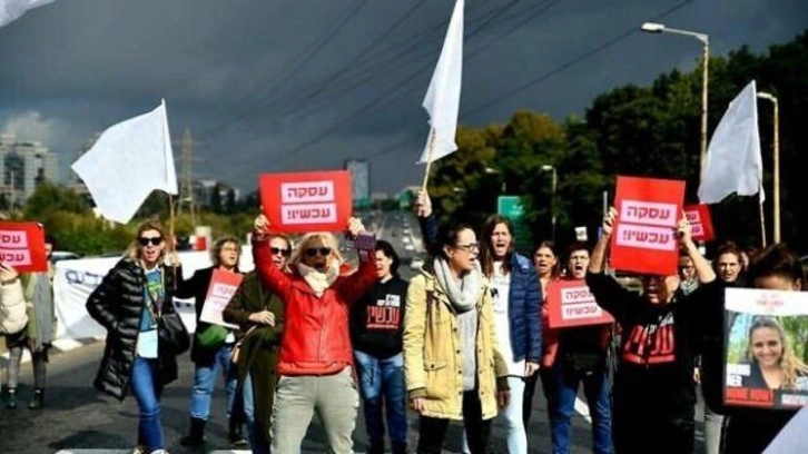 İnsanlıktan çıktılar: İsrailliler sınırda Gazze yardımlarını protesto etti