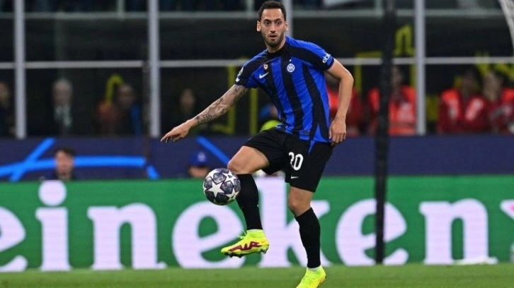 Inter'de Hakan Çalhanoğlu, sakatlığı nedeniyle Sociedad maçında yok