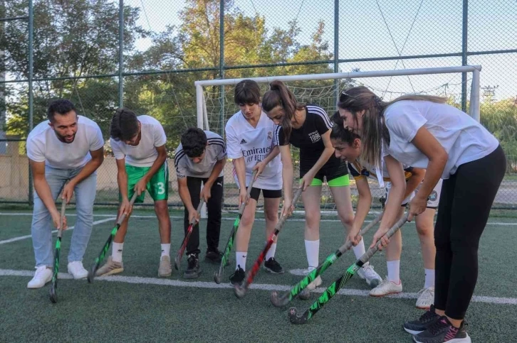 İpekyolu’nda yaz spor kursları devam ediyor
