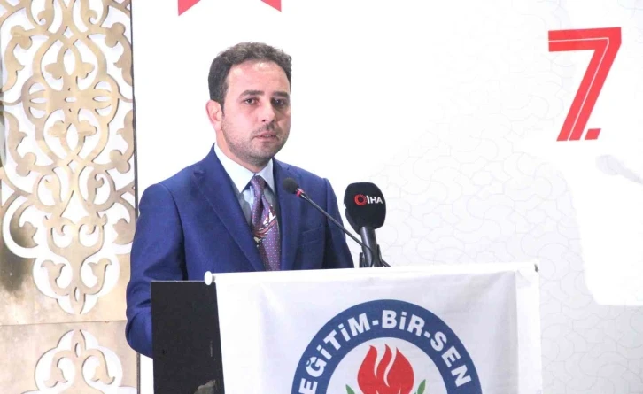İshak Gazel: "CHP yalandan besleniyor, onun için bu çıkan yasadan rahatsız"
