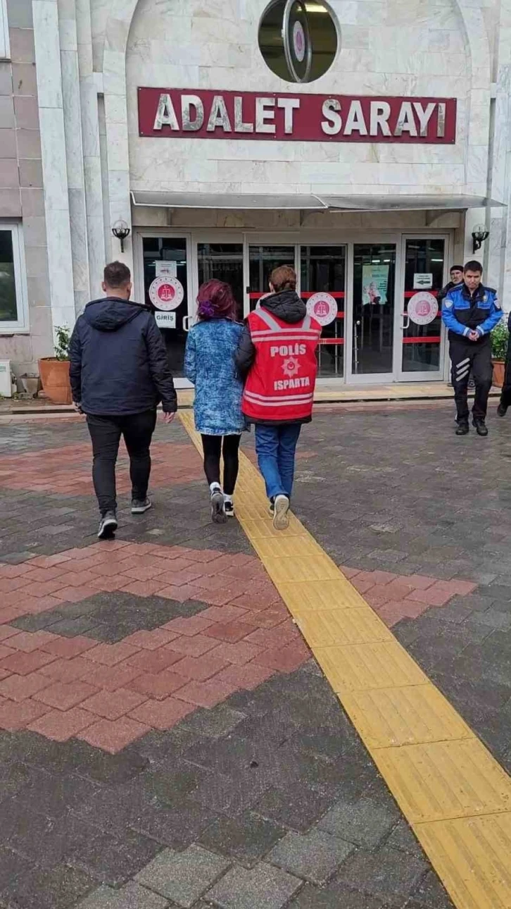 Isparta’da 16 yıl hapis cezasıyla aranan şahıs yakalandı
