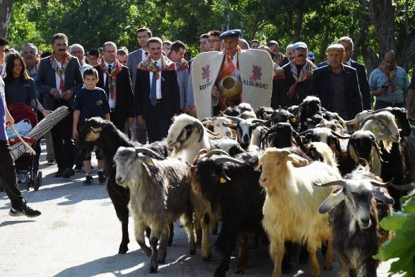 Isparta'da 400 yıllık 'kurban' geleneği