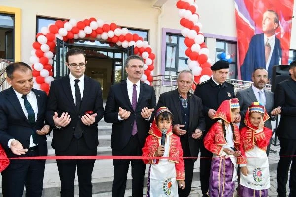 Isparta'da depreme dayanıksız köy okulu yıkılarak, yenisi yapıldı