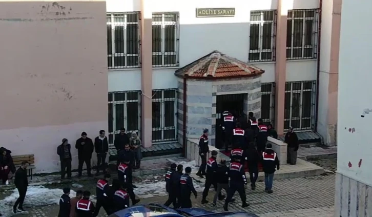 Isparta’da "Kökünü Kurutma Operasyonu"nda 31 şüpheli yakalandı
