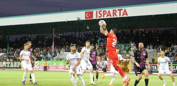 Isparta sahasında Denizli'yi yendi