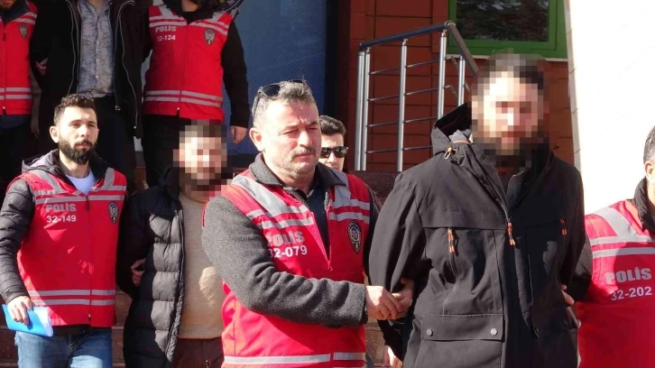 Isparta tabancayla vurularak ölen kişiyle ilgili gözaltına alınan 6 şahıs adliyeye sevk edildi
