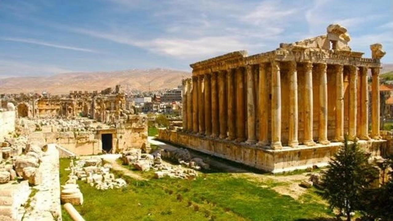 İsrail, Baalbek'i vurdu: 19 kişi hayatını kaybetti