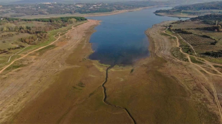 İstanbul barajları alarm veriyor: Ömerli Barajında su metrelerce çekildi
