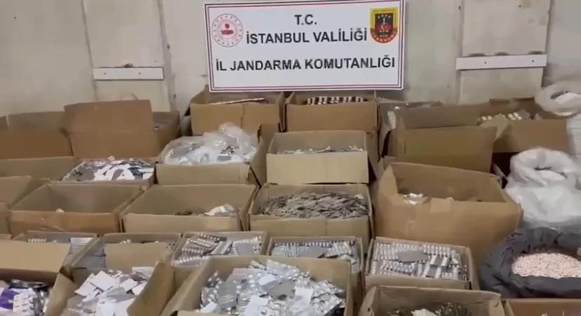 İstanbul’da 2 milyar liralık sahte ilaç operasyonu: 6 kişi tutuklandı
